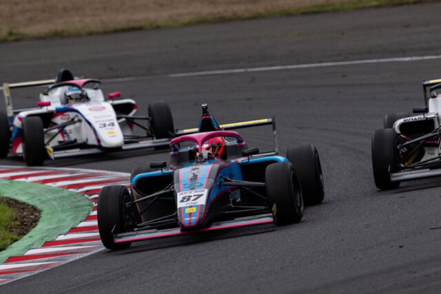 フォーミュラー